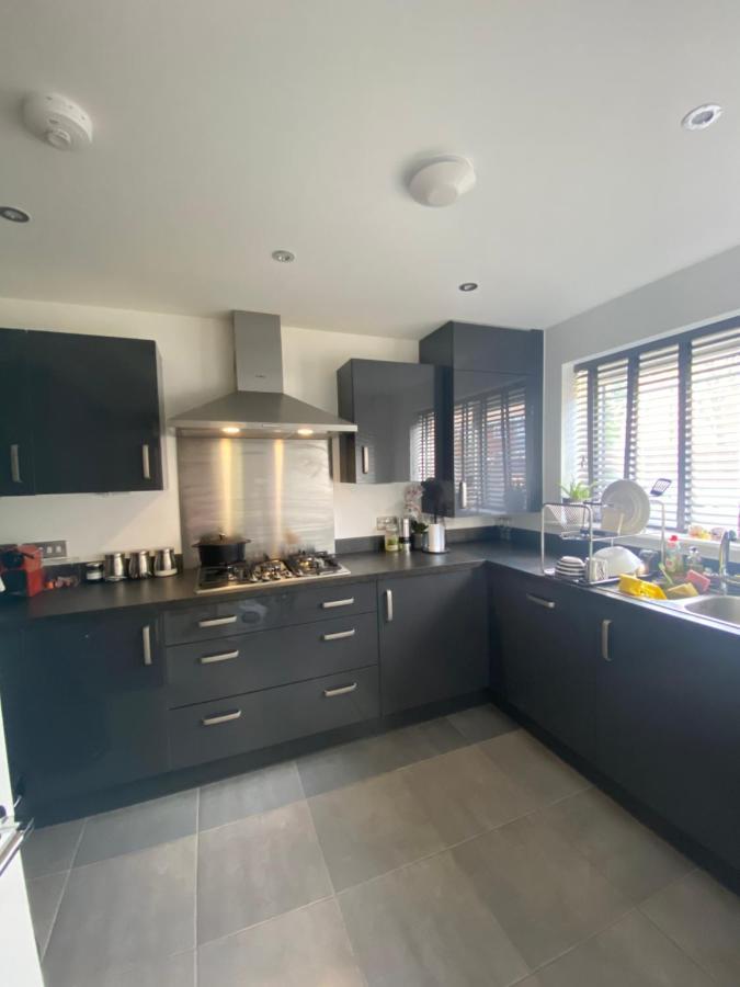 New Modern King Size Room With Ensuite And Parking Manchester Esterno foto
