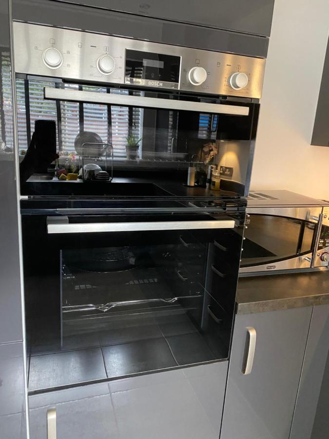 New Modern King Size Room With Ensuite And Parking Manchester Esterno foto